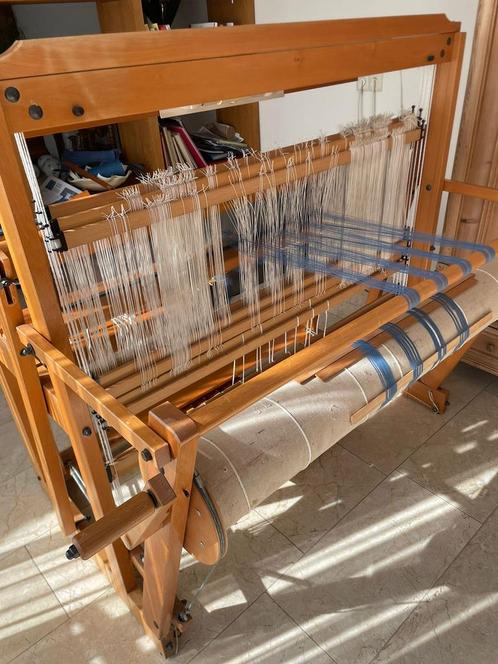 Weefgetouw - Louët Hollandia, Hobby en Vrije tijd, Spinnewielen en Spinnen, Gebruikt, Overige typen, Ophalen