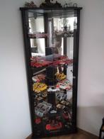 Vitrine kast met inhoud, Gebruikt, 150 tot 200 cm, 50 tot 75 cm, 50 tot 100 cm