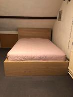 Ikea MALM 2-persoonsbed + Nachtkastje, Huis en Inrichting, Slaapkamer | Bedden, Beige, 140 cm, Zo goed als nieuw, Hout