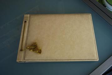 ​Fotoboek van achter het ijzeren gordijn 1961 Duitsland CCCP beschikbaar voor biedingen