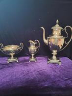 Prachtig verzilverd theeservies GAB Zweden Empire stijl 1900, Antiek en Kunst, Antiek | Vazen, Ophalen of Verzenden