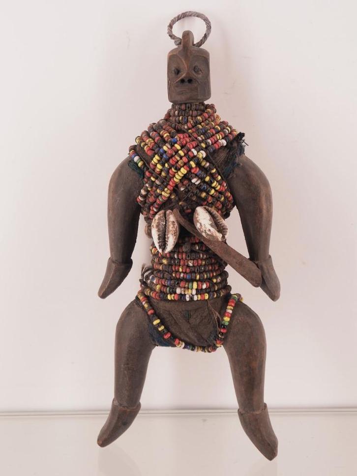 Div. Afr. kunst oa Namji doll Kameroen NR.3 (251009-03), Antiek en Kunst, Kunst | Niet-Westerse kunst, Ophalen of Verzenden