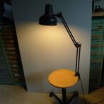 Lival P12 Architecten lamp 70'er jaren, Ophalen, 50 tot 75 cm, Zo goed als nieuw, Metaal