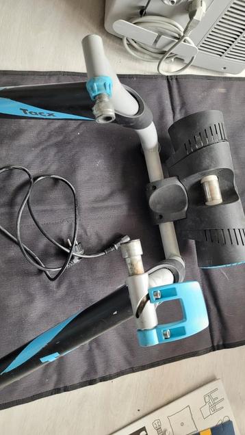 Tacx Genius fietstrainer inclusief mat beschikbaar voor biedingen