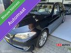 BMW 5-serie Touring 528i High Executive*NL AUTO NAP*LEDER*, Auto's, Automaat, Euro 5, 101 €/maand, Beige