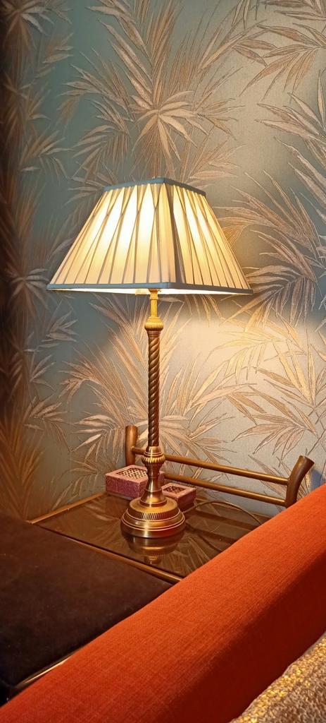 Set Brocante Lampen met Laura Ashley Kap, Antiek en Kunst, Antiek | Lampen, Ophalen of Verzenden