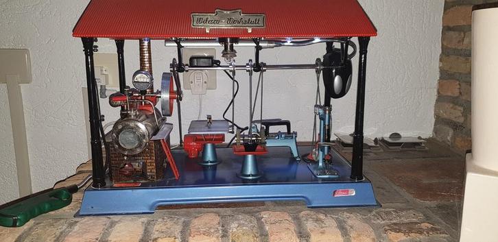 Wilesco D144/66 Stoommachine Werkstatt met Dynamo, Hobby en Vrije tijd, Modelbouw | Auto's en Voertuigen, Zo goed als nieuw, Overige typen