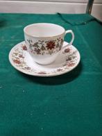 kop en schotel chinees met bloemen, Antiek en Kunst, Antiek | Servies los, Ophalen of Verzenden