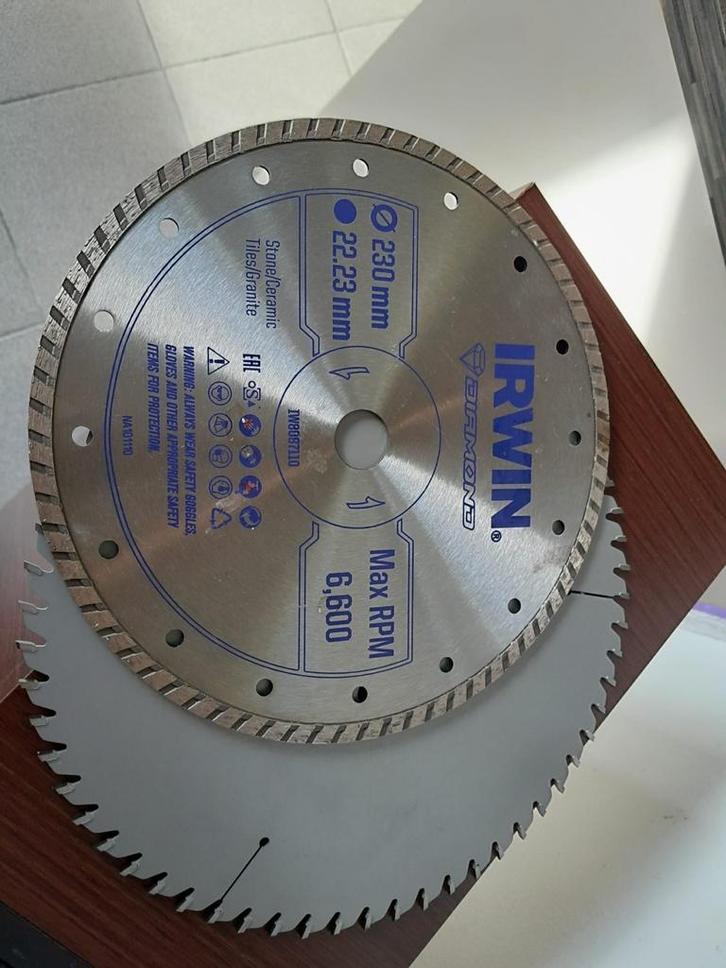 Nieuwe Zaagbladen & Betonboren - Set, Doe-het-zelf en Verbouw, Gereedschap | Zaagmachines, Nieuw, Overige typen, 1200 watt of meer