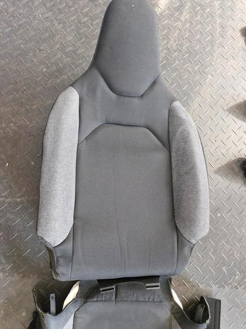 TOYOTA AYGO X stoelbekleding incl airbag beschikbaar voor biedingen