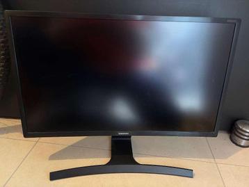 Samsung S24E500C Curved 24” monitor (60 Hz) beschikbaar voor biedingen