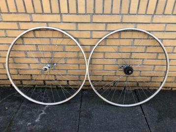 ARAYA Vintage wielset beschikbaar voor biedingen