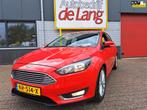 Ford Focus 1.0 Titanium bijzonder mooie uitv. trekhaak clima, 65 €/maand, Origineel Nederlands, 1200 kg, Particulier