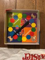 Twister, Hobby en Vrije tijd, Gezelschapsspellen | Bordspellen, Drie of vier spelers, Ophalen of Verzenden, Gebruikt, MB Spellen
