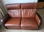 Nette 2-persoons lederen bank, Huis en Inrichting, Banken | Bankstellen, Ophalen, Gebruikt, Tweepersoons, Leer