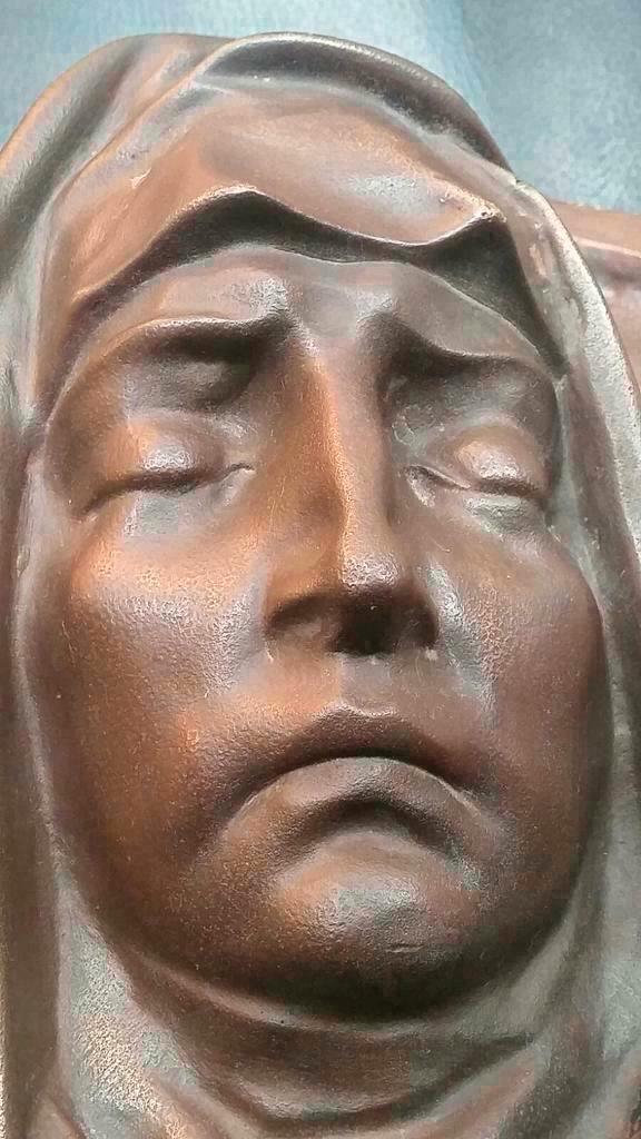 Bronzen Wall Plaque Mary Sculpture by Francis Corbeels,Brons, Antiek en Kunst, Antiek | Koper en Brons, Brons, Ophalen of Verzenden