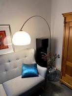 Mooie retro booglamp, Huis en Inrichting, Lampen | Vloerlampen, 150 tot 200 cm, Metaal, Retro jaren 70, Zo goed als nieuw