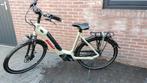 Te koop electrice Batavus Altura
met Bosch middenmotor., Fietsen en Brommers, Elektrische fietsen, 55 tot 59 cm, Ophalen, Zo goed als nieuw