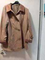 Beige fluweel zachte jas, Kleding | Dames, Ophalen of Verzenden, Zo goed als nieuw, Maat 38/40 (M), Beige