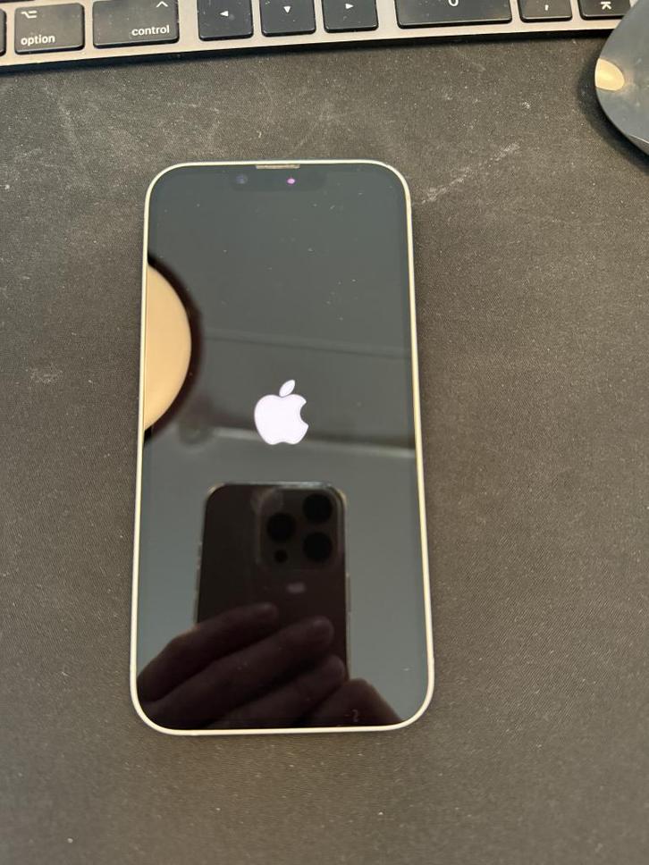 A2881, iPhone 14, Sterrenlicht, 256Gb/100% accu, Telecommunicatie, Mobiele telefoons | Apple iPhone, Refurbished, 256 GB, Zonder abonnement