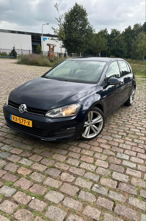 Volkswagen Golf 1.0 TSI / DSG / Nieuwe koppeling / Carplay, Auto's, Volkswagen, Particulier, Golf, ABS, Airbags, Airconditioning