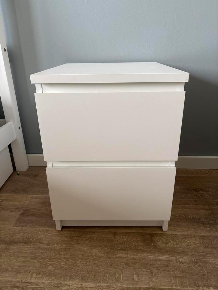 IKEA Malm Nachtkastje - 40x55x48 cm, Huis en Inrichting, Kasten | Ladekasten, Zo goed als nieuw, Minder dan 100 cm, Minder dan 50 cm
