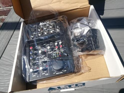 Alto ZMX52 compact 5-kanaals mixertje, Muziek en Instrumenten, Mengpanelen, Nieuw, 5 tot 10 kanalen, Microfooningang, Ophalen of Verzenden