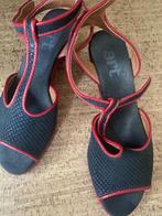 Sandaal, Kleding | Dames, Schoenen, Zo goed als nieuw, Rood, Sandalen of Muiltjes, Ophalen of Verzenden