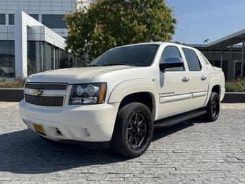 Chevrolet Avalanche 5.3 V8 4WD LTZ / bed slayd / Airco / LPG beschikbaar voor biedingen