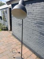 Staande lamp aangeboden., Zo goed als nieuw, Ophalen