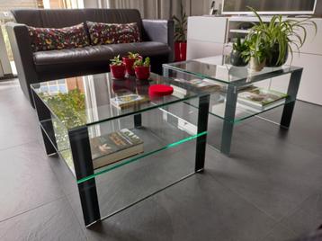 2 salontafels beschikbaar voor biedingen