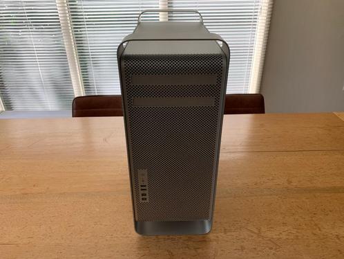 MacPro 5,1, Computers en Software, Apple Desktops, Zo goed als nieuw, Mac Pro, SSD, 2 tot 3 Ghz, 64 GB of meer, Ophalen