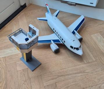 Playmobil Vliegtuig met Toren - City Action beschikbaar voor biedingen