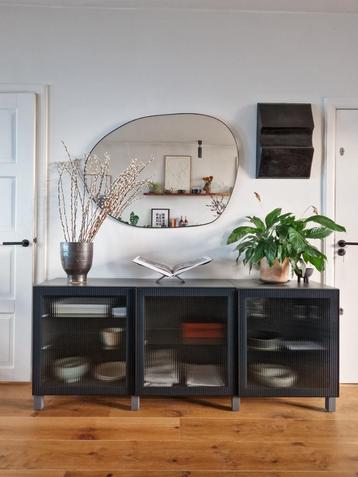 Ikea Sideboard - Dark Grey with Glass Doors beschikbaar voor biedingen