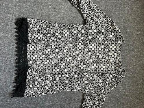 Zwart-wit Kimono met Kant, Kleding | Dames, Blouses en Tunieken, Zo goed als nieuw, Maat 36 (S), Zwart, Ophalen of Verzenden