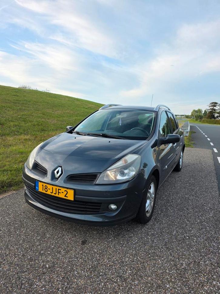 Renault Clio 1.2 TCE 100 Estate 2009 Grijs, Auto's, Renault, Bedrijf, Clio, Benzine, B, Stationwagon, Handgeschakeld, Origineel Nederlands