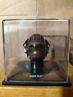 Miniatuur Nabo Piloot-helm in vitrine, Ophalen of Verzenden, Zo goed als nieuw, 1:50 of kleiner, Figuur of Figuren