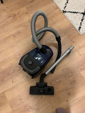 Philips Stofzuiger met Zak + Extra Zakken beschikbaar voor biedingen