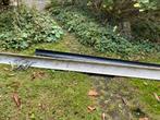 Wit kunststof en zwarte metalen dakgoot 4 resp 3,2 meter, Doe-het-zelf en Verbouw, Buizen en Afvoer, Ophalen, Overige materialen