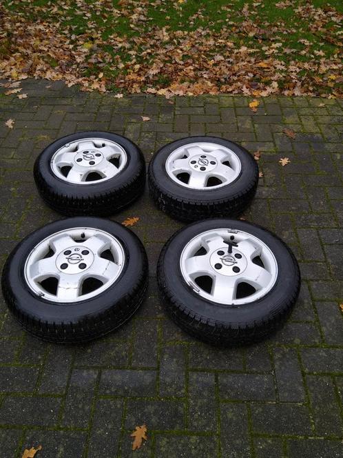 Winterbanden incl lichtmetalen velg 175/65 r14, Auto-onderdelen, Banden en Velgen, Velg(en), Winterbanden, Ophalen