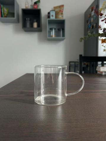 Glazen mok – dun glas, nauwelijks gebruikt beschikbaar voor biedingen