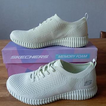Skechers sneakers, maat 40, licht mint beschikbaar voor biedingen
