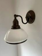 Vintage wandlamp met glazen kap, Ophalen, Gebruikt, Glas
