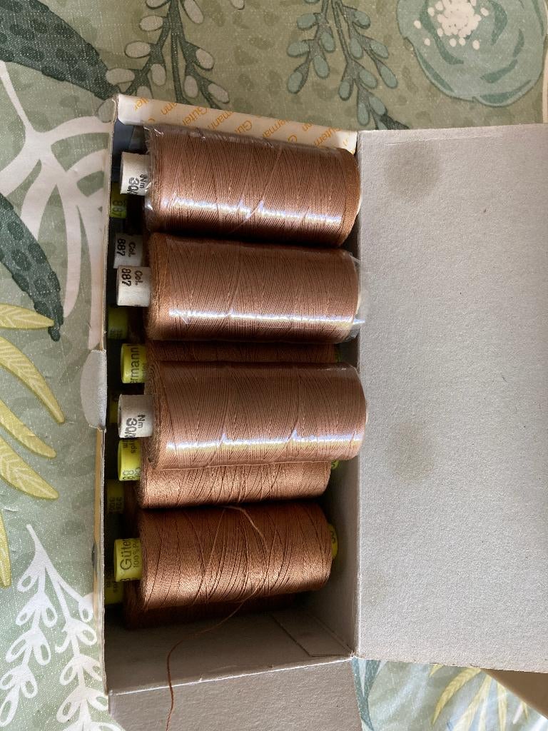 naaien gutermann cones lockgaren, Verzenden, Nieuw, Garen of Naald(en)