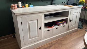 Landelijke houten tv-kast/dressoir – 150 cm breed beschikbaar voor biedingen