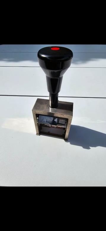 Prachtige Werkende Vintage REINER B6 numeroteur €35 beschikbaar voor biedingen