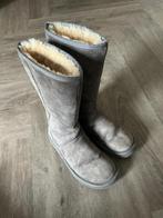 Nette Grijze UGG’s, Hoog model, Maat 39, Ophalen, Zo goed als nieuw, Grijs, Hoge laarzen