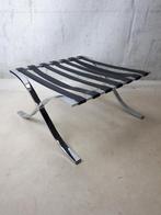 Hocker Barcelona chair, Minder dan 75 cm, Gebruikt, Metaal, 50 tot 75 cm