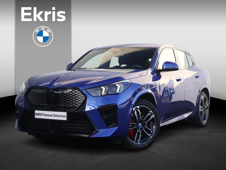 BMW iX2 eDrive20 67 kWh M Sport Edition M Sportpakket Pro/ 1, Auto's, BMW, Bedrijf, Te koop, X2, Achteruitrijcamera, Alarm, Bochtverlichting