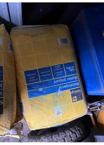 8 zakken Sencys Metselspecie 25kg beschikbaar voor biedingen